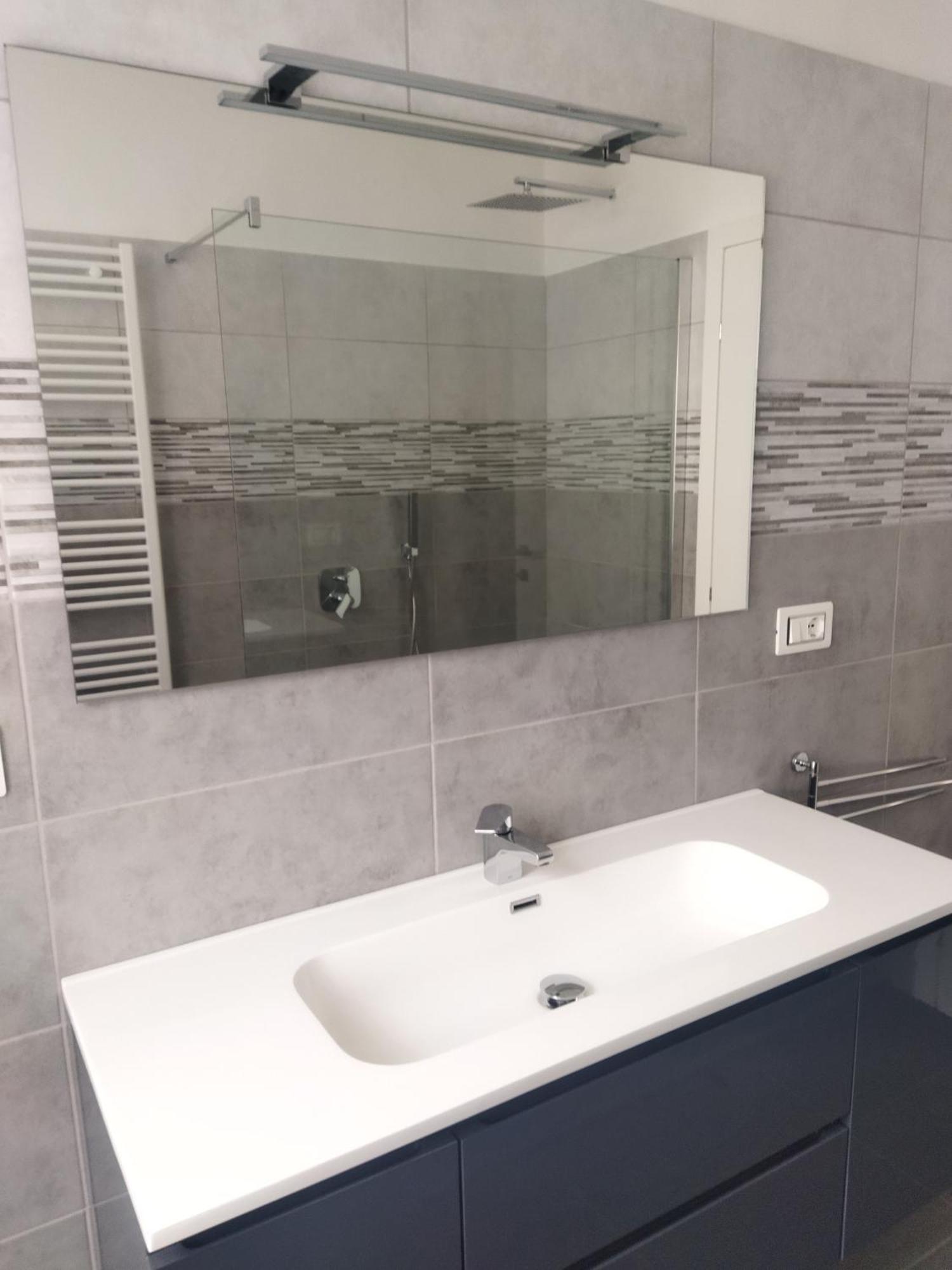 Rose Garden House Wi-Fi Apartman Riva del Garda Kültér fotó