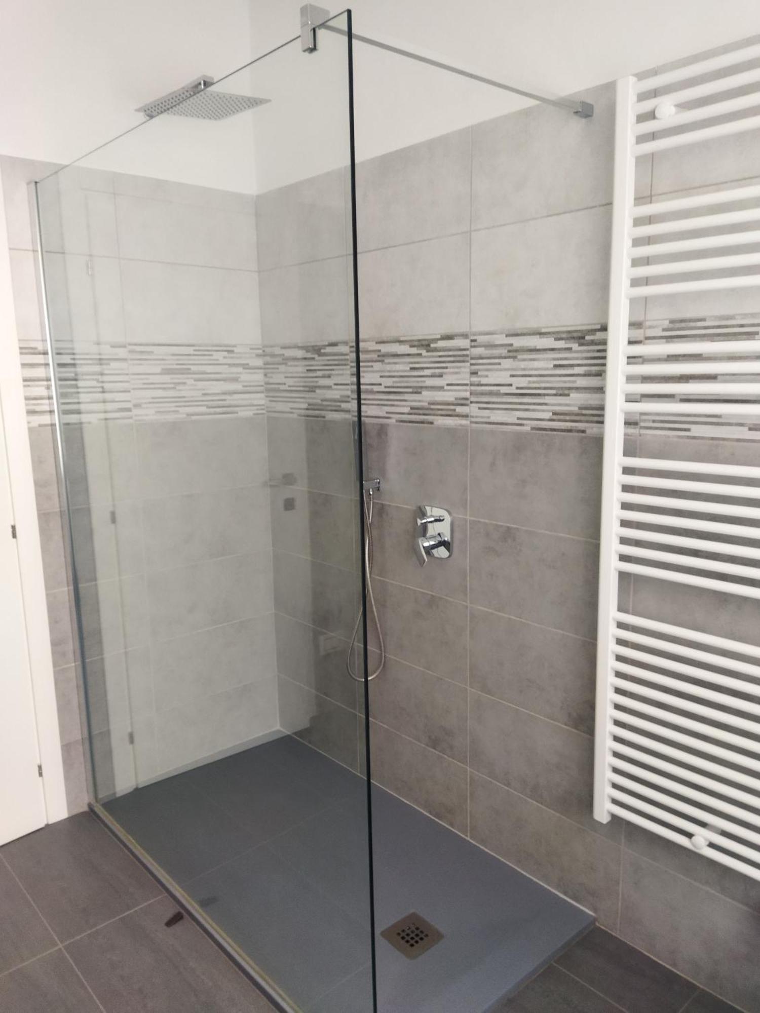 Rose Garden House Wi-Fi Apartman Riva del Garda Kültér fotó
