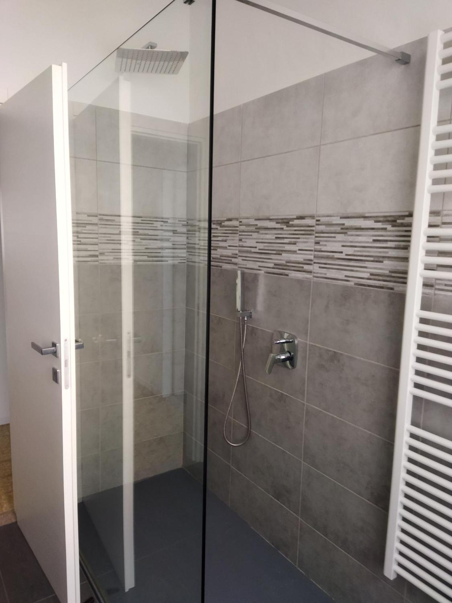 Rose Garden House Wi-Fi Apartman Riva del Garda Kültér fotó