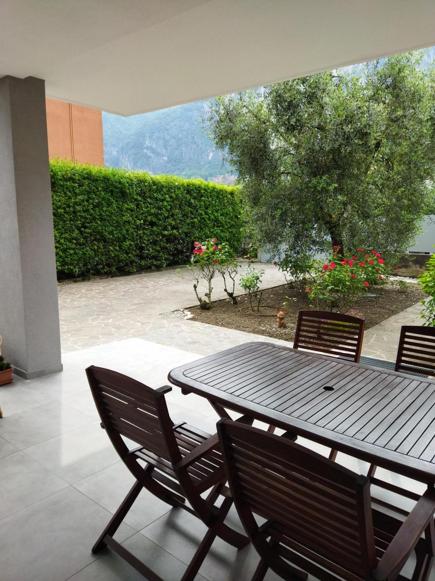 Rose Garden House Wi-Fi Apartman Riva del Garda Kültér fotó